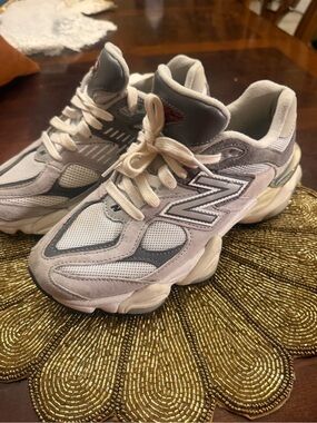 New Balance Kids' Grey and Cream Mesh Sneakers